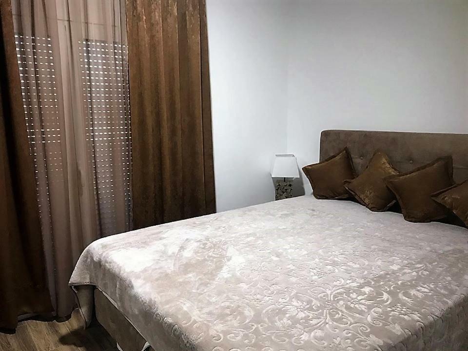 Eko Apartmani Krackovic Golubovci Esterno foto