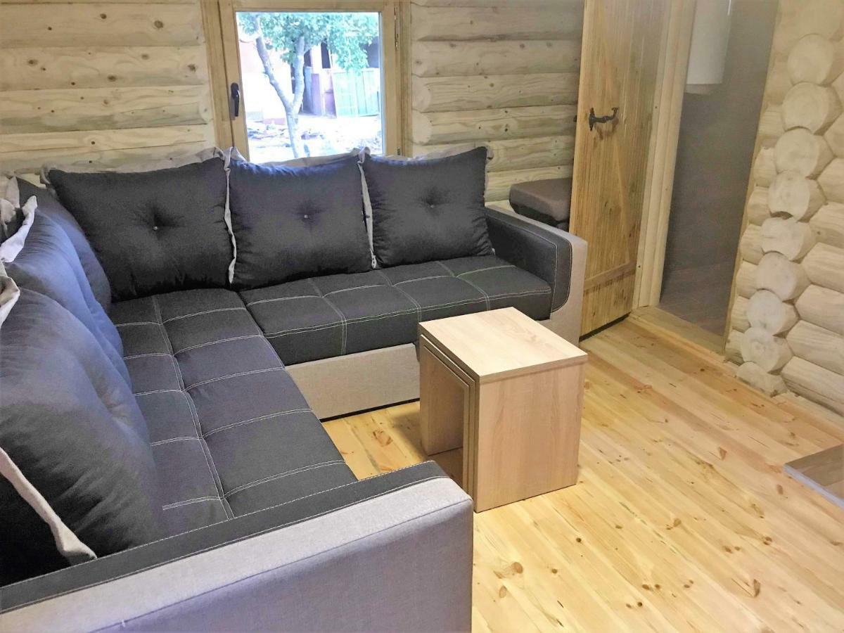Eko Apartmani Krackovic Golubovci Esterno foto