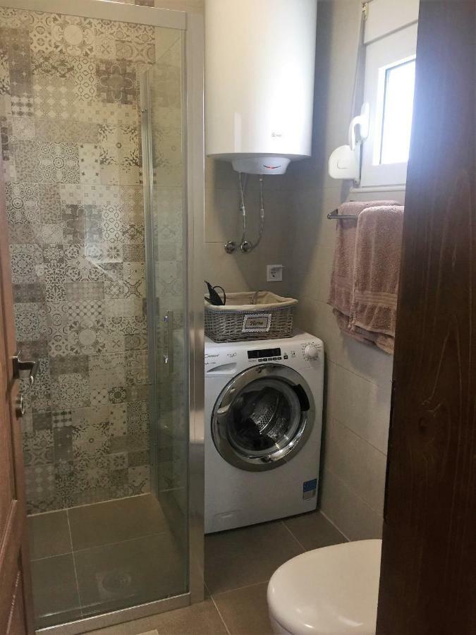 Eko Apartmani Krackovic Golubovci Esterno foto